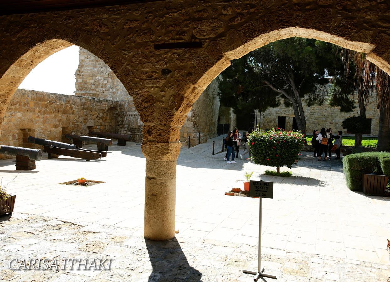 Ithaki Phinikoudes Apartment 307 Larnaca Luaran gambar