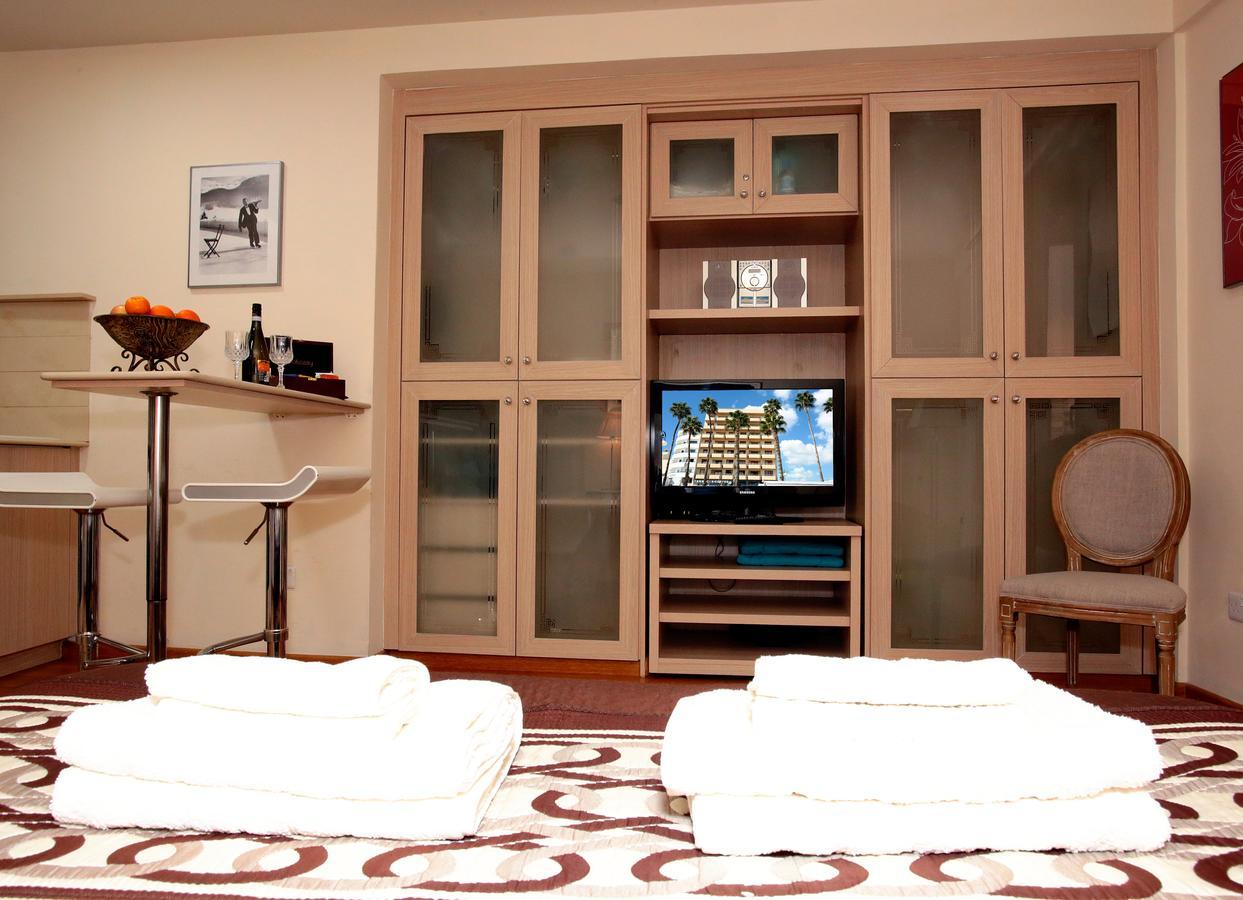 Ithaki Phinikoudes Apartment 307 Larnaca Luaran gambar